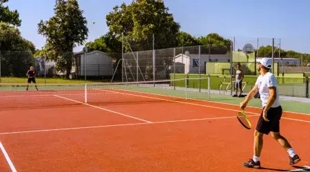 Mer et Soleil Camping tennis